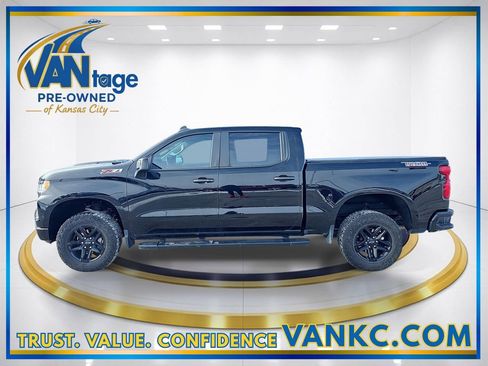 Used 2023 Chevrolet Silverado 1500 LT Trail Boss w/ Protection Package image 10