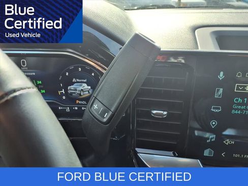 Used 2025 Chevrolet Silverado 1500 LT image 20