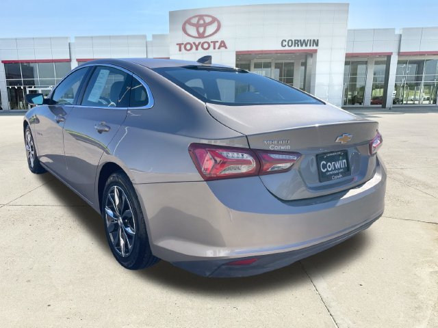 Used 2022 Chevrolet Malibu LT FWD image 3