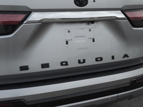 Used 2024 Toyota Sequoia SR5 image 55