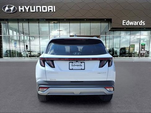 New 2025 Hyundai Tucson SEL image 6