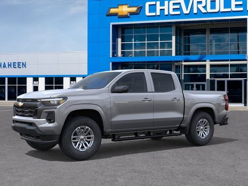 New 2026 Chevrolet Colorado LT w/ LT Convenience Package AWD/4WD image 2