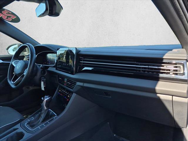 Used 2025 Volkswagen Jetta Sport FWD image 21