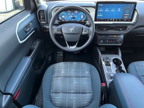 New 2025 Ford Bronco Sport Heritage w/ Convenience Package image 29