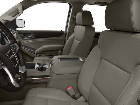 Used 2017 GMC Yukon XL SLT w/ Premium Edition RWD image 12