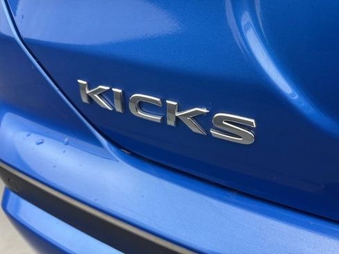 Used 2024 Nissan Kicks SR image 40