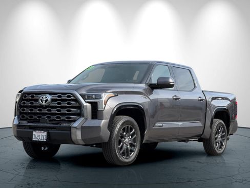 Used 2023 Toyota Tundra Platinum image 8