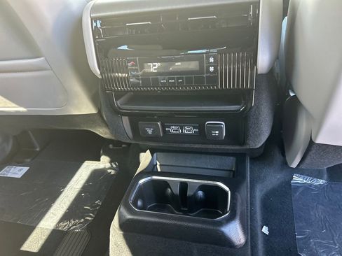 New 2026 Jeep Grand Wagoneer 4WD image 35