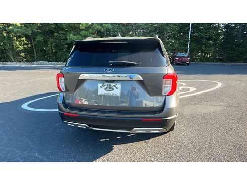 Used 2020 Ford Explorer XLT w/ Equipment Group 202A image 20