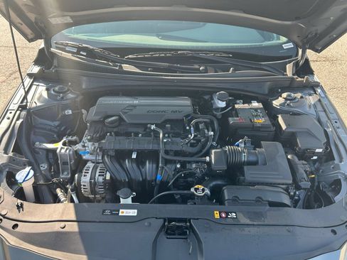 Used 2026 Hyundai Elantra Sport FWD image 26