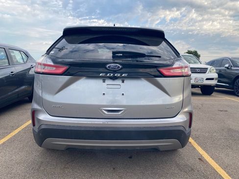 Used 2024 Ford Edge SEL AWD/4WD image 8