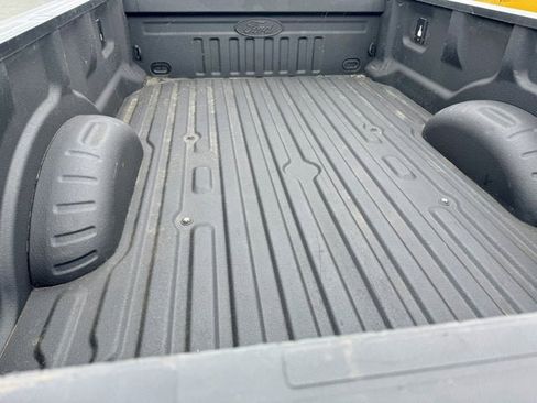 Used 2022 Ford F250 XL w/ Power Equipment Group AWD/4WD image 6