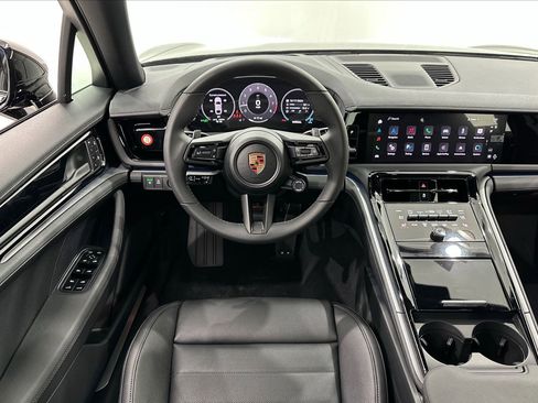 New 2025 Porsche Panamera image 24