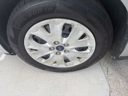 Used 2014 Ford Fusion S image 3