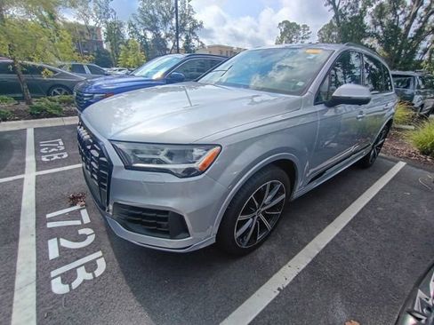 Used 2021 Audi Q7 3.0T Premium Plus AWD/4WD image 2