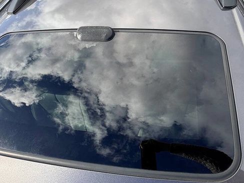 Used 2012 Toyota Sienna Limited w/ Premium Pkg image 52