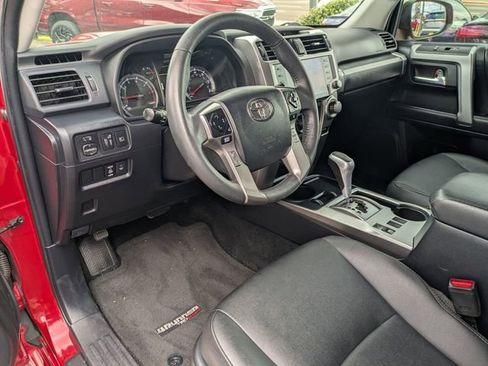 Used 2022 Toyota 4Runner TRD Sport RWD image 12