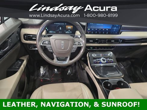 Used 2022 Lincoln Nautilus Reserve w/ Equipment Group 201A image 11
