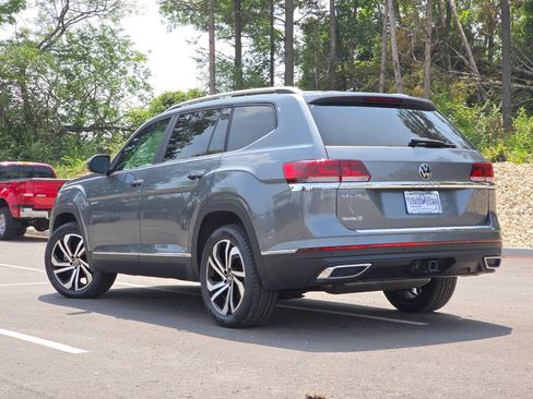 Used 2023 Volkswagen Atlas SEL AWD/4WD image 23