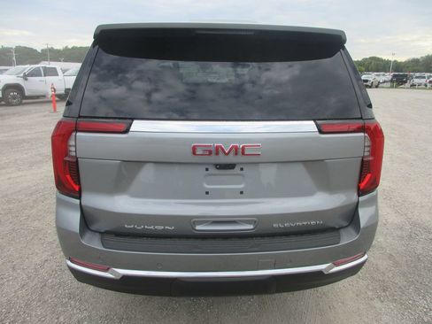 New 2026 GMC Yukon Elevation w/ Elevation Premium Package AWD/4WD image 5
