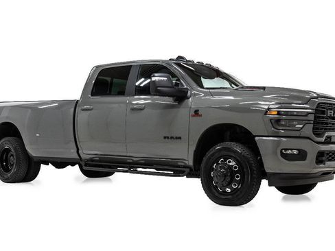 Used 2026 RAM 3500 Laramie w/ Night Edition AWD/4WD image 1