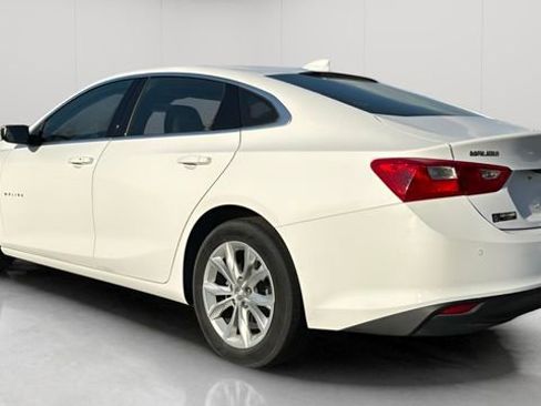 Used 2024 Chevrolet Malibu LT image 6