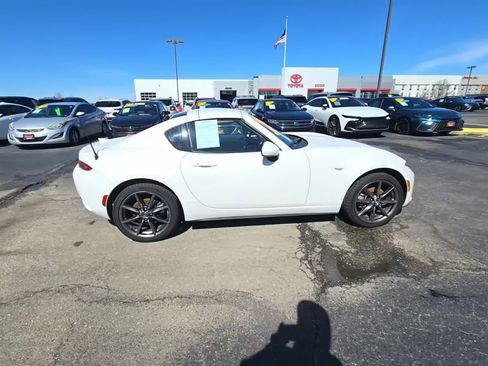 Used 2019 MAZDA MX-5 Miata RF Grand Touring image 6