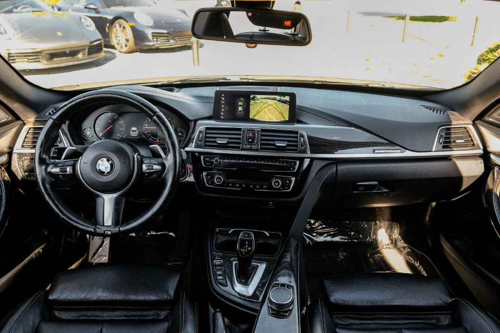 Used 2018 BMW 340i Gran Turismo xDrive AWD/4WD image 10