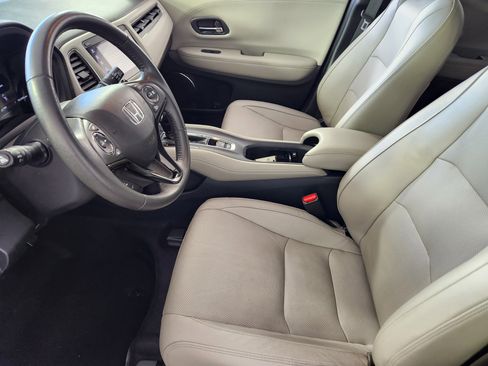 Used 2019 Honda HR-V EX-L image 11