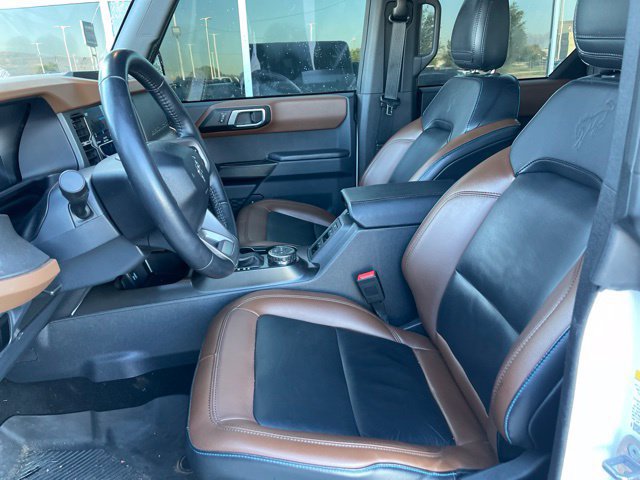 Used 2024 Ford Bronco Outer Banks AWD/4WD image 11