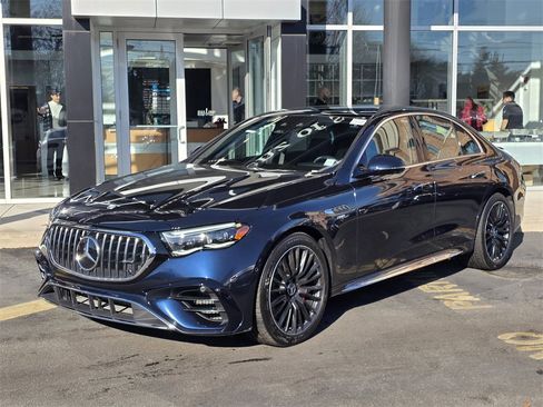 Certified 2025 Mercedes-Benz E 53 AMG e 4MATIC Sedan image 4