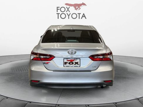 Used 2023 Toyota Camry LE FWD image 5