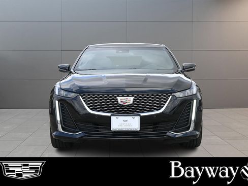 Used 2024 Cadillac CT5 Premium Luxury image 2