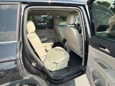 Used 2019 Volkswagen Atlas SEL AWD/4WD image 17