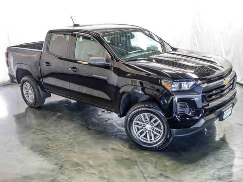 Used 2026 Chevrolet Colorado LT w/ Advanced Trailering Package AWD/4WD image 6