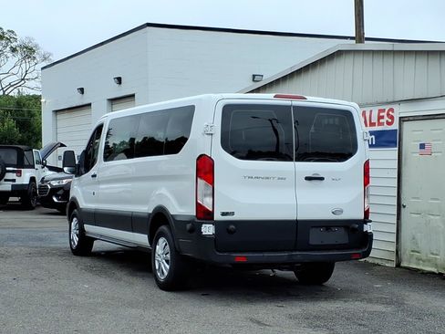 Used 2015 Ford Transit 350 XLT RWD image 3