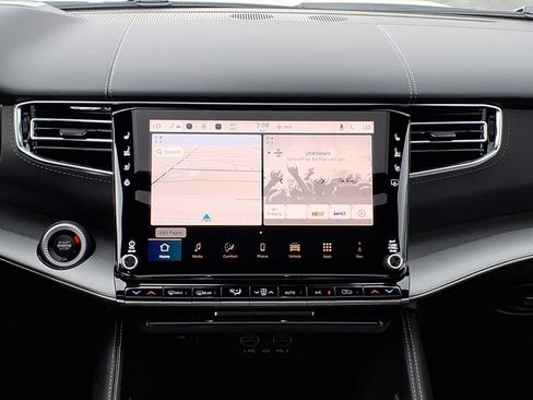 New 2026 Jeep Grand Wagoneer Limited AWD/4WD image 9