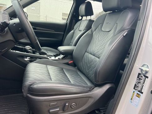 Used 2025 Kia Telluride SX Prestige X-Line image 32