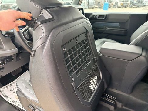 Used 2024 Ford Bronco Black Diamond w/ Sasquatch Package image 15