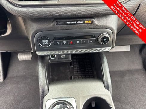 Used 2025 Ford Bronco Sport Big Bend image 17