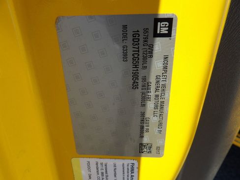 Used 2017 GMC Savana 3500 Extended image 49