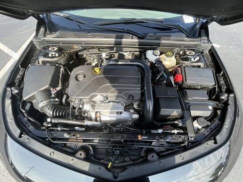 Used 2025 Chevrolet Malibu LS FWD image 29
