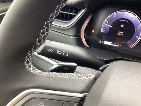 New 2025 Jeep Grand Cherokee L Altitude AWD/4WD image 38