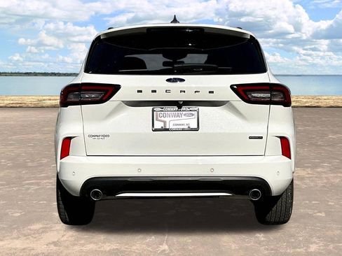 Used 2025 Ford Escape ST-Line Elite w/ Premium Technology Package image 7