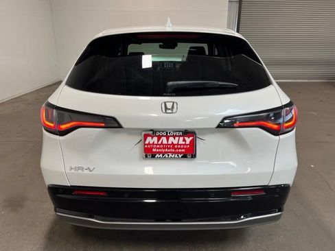 Used 2023 Honda HR-V EX-L image 4