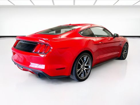 Used 2017 Ford Mustang GT Premium RWD image 4
