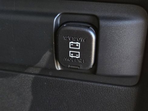 Used 2025 MAZDA CX-70 Plug-In Hybrid w/ Premium Pkg image 14