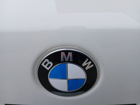 Used 2026 BMW X5 xDrive40i w/ M Sport Package image 25