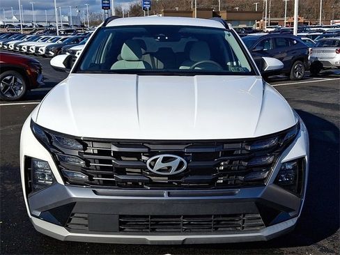 Certified 2025 Hyundai Tucson SEL image 2