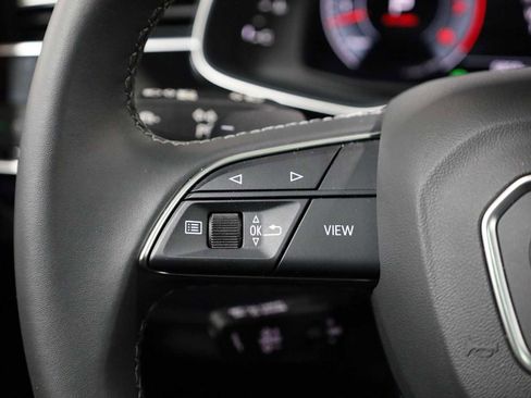 Used 2025 Audi Q8 Premium Plus w/ Premium Plus Package image 25